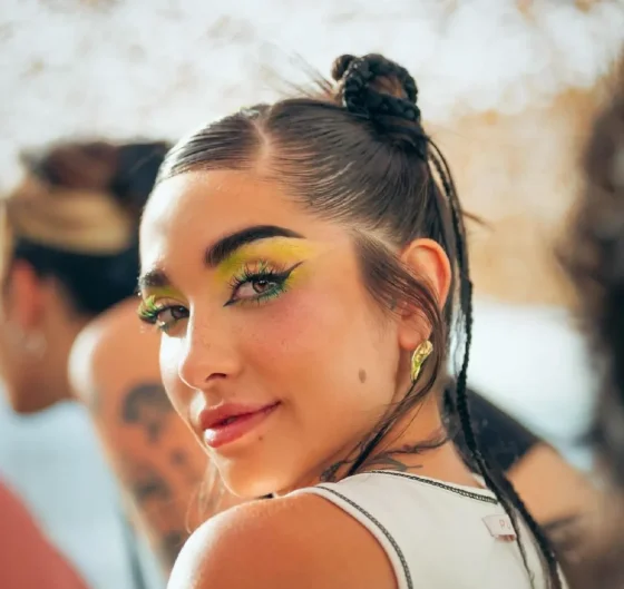 María Becerra luce irreconocible, tras un rotundo cambio de look