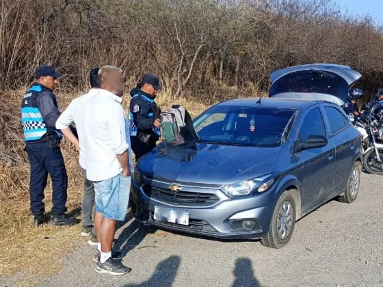 La Policía infraccionó a un conductor por alcoholemia positiva y secuestró drogas