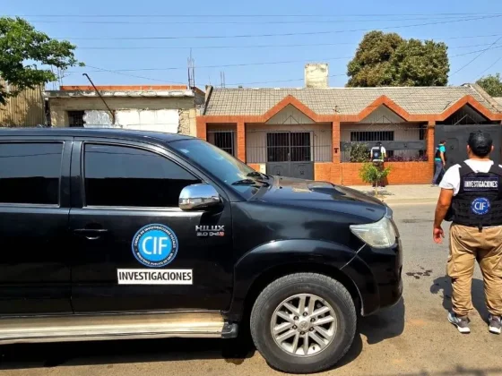 Allanaron los domicilios del Intendente Martínez, el Juez Parisi y el abogado Ortega Serrano