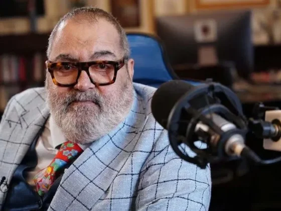 La Academia Nacional de Periodismo rechazó la prohibición de publicar información sobre Jorge Lanata