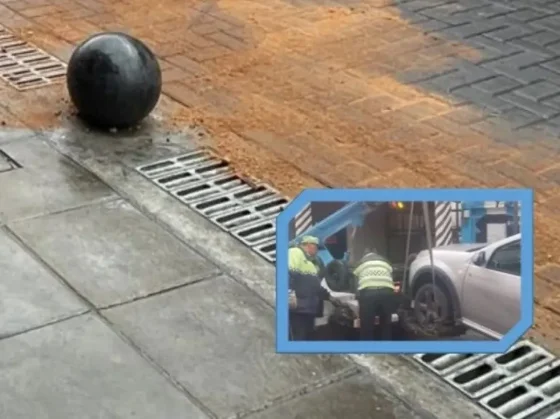 Jóvenes colombianos en estado de ebriedad se "llevaron puesto" un bolardo en pleno centro salteño