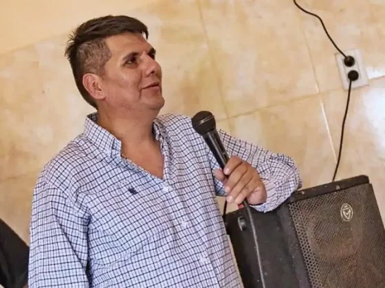 JUSTICIA ¿JUSTA? El Conejo Martínez disfruta de su prisión domiciliaria alojado ¡frente a la propia municipalidad de la que fue destituido!
