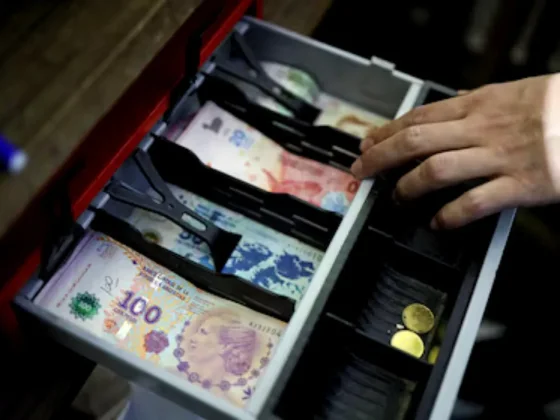 Cuál es el salario básico de un empleado de comercio en octubre 2024