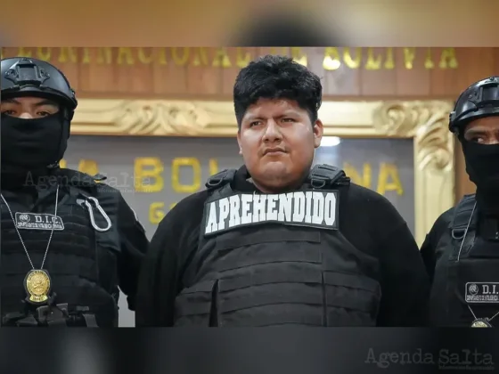 El feminicidio de una joven masacrada delante de sus compañeros de curso conmociona en Bolivia