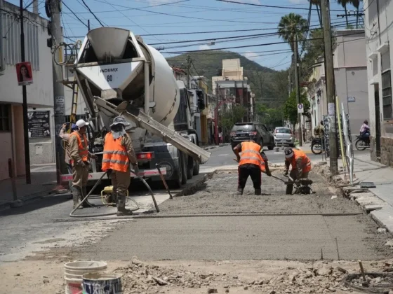 Colocaron nuevo hormigón en calle Mendoza al 400