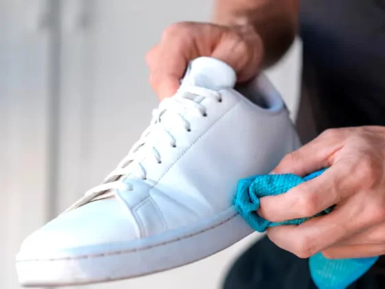 Solo necesitás 2 ingredientes: este es el truco para limpiar tus zapatillas de forma rápida y sencilla