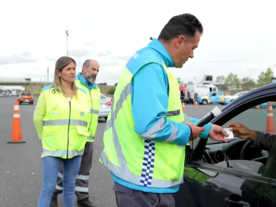 Qué es lo que nunca se debe responder en un control de tránsito