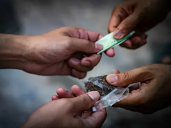 Condenados luego de ser detenidos por vender drogas en barrio Limache