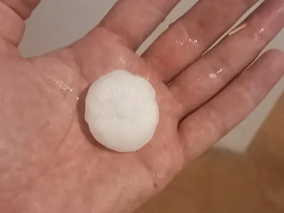 ¡Del tamaño de pelotas de golf! Potente granizada en Cafayate
