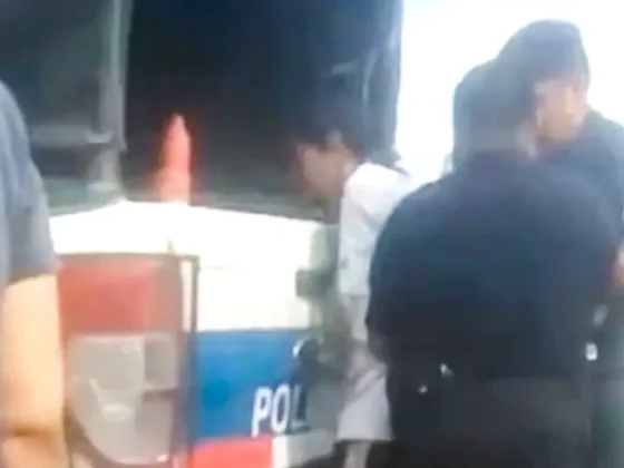 B° Parque La Vega: Salvaron a una estudiante de ser abusada entre los yuyarales
