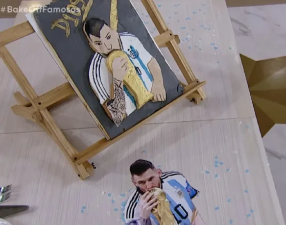 Papelón mundial con la torta que le dedicaron a Lionel Messi en Bake Off