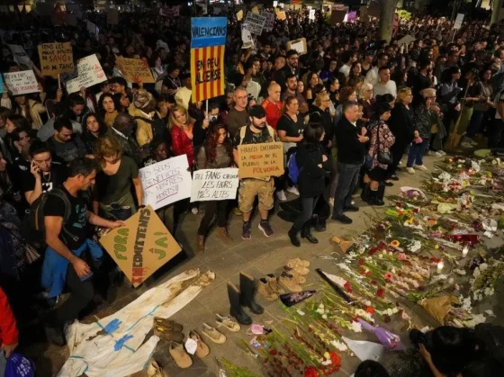 Más de 100 mil personas se movilizaron para pedir justicia por las víctimas de la DANA