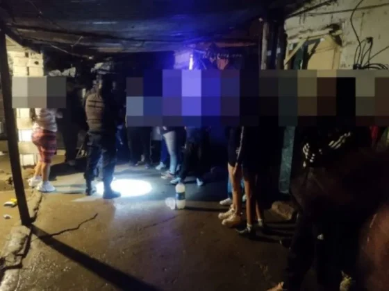 NO APRENDEN: Infraccionaron al organizador de una fiesta clandestina