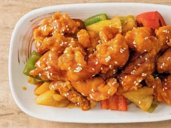 Así se hace el pollo frito con salsa al estilo chino