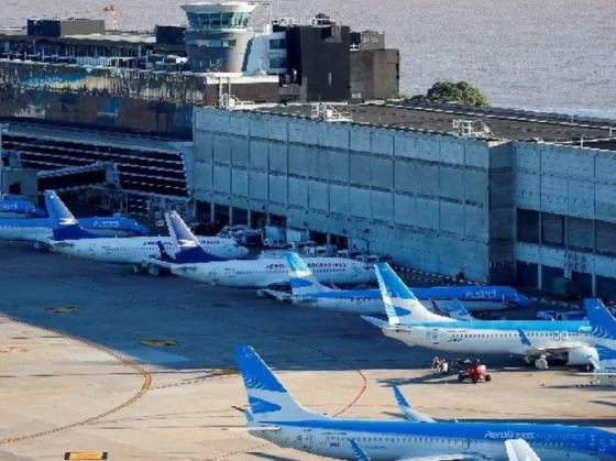Los pilotos rechazan las propuestas del gobierno nacional y se endurece la negociación