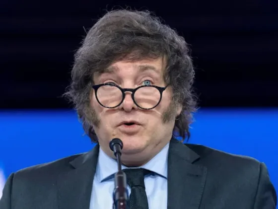 Tras el acuerdo con los gremios, Milei insistió con privatizar Aerolíneas: “No seguirá en manos del Estado”