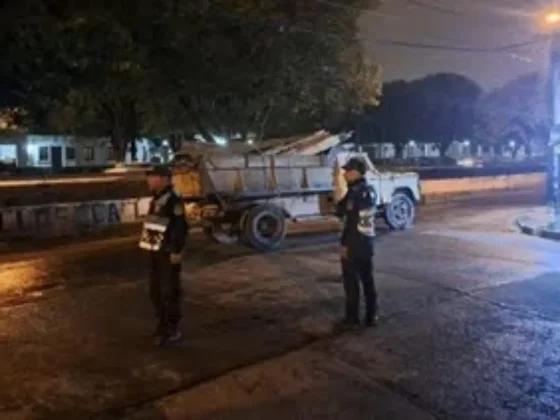 Trágico incidente en avenida Yrigoyen: un hombre falleció tras caer de la caja de un camión