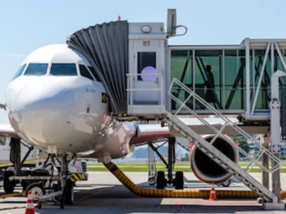 Desregulación: el Gobierno autorizó a 3 líneas aéreas a operar nuevas rutas al exterior