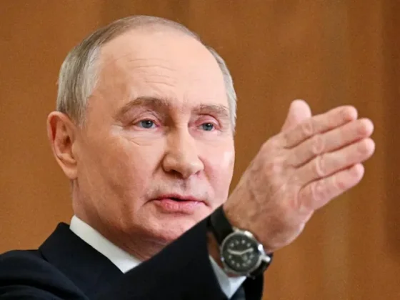 Vladimir Putin amenazó con atacar centros de Ucrania con misiles hipersónicos