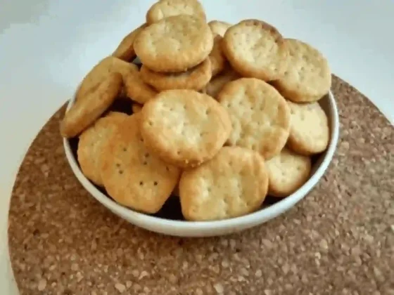 Galletitas saladas express: una opción fácil y económica para acompañar los mates