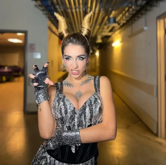 María Becerra se accidentó en un show y compartió los detalles