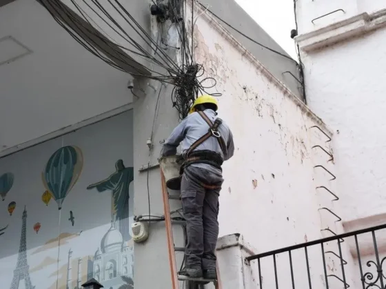 Se realizó un nuevo operativo de despeje de cables