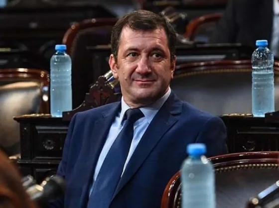 El oficialismo y la oposición dialoguista decidieron suspender a Kueider hasta el 1 de marzo