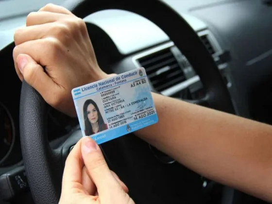 Licencias de conducir: se podrán tramitar sin pagar multas de otras jurisdicciones