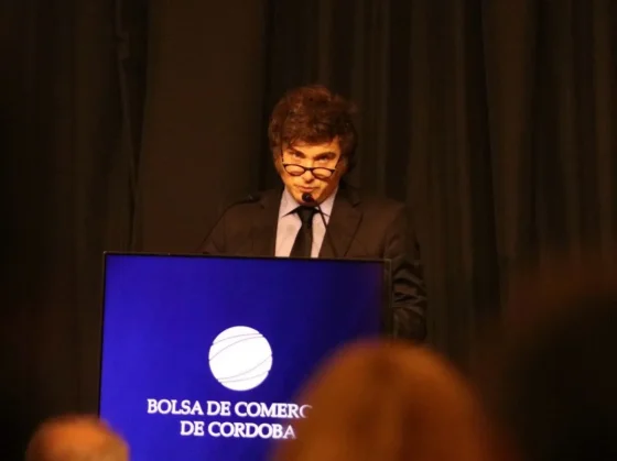 Milei señaló que "el ajuste lo pagó el choreo de la política" y dejó una frase sobre Villarruel