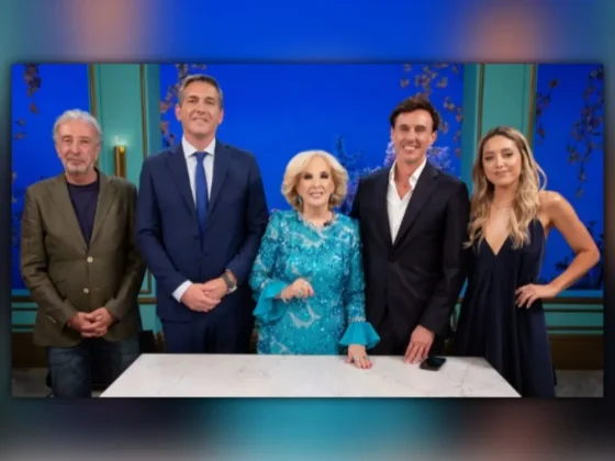 El intenso ida y vuelta entre Mirtha Legrand y Roberto García Moritán