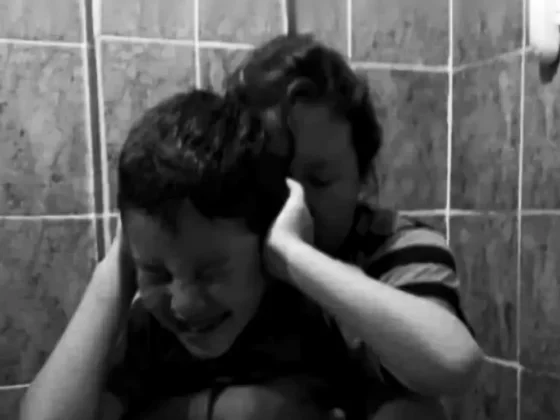 Tras el descontrol de la pirotecnia en navidad, padres de niños con TEA exigen acciones firmes