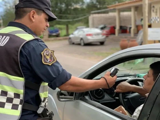 Retuvieron 16 vehículos durante los controles de alcoholemia en Navidad
