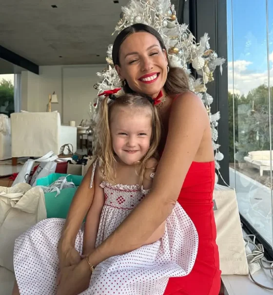 Así fue el polémico reencuentro navideño de Pampita y Roberto García Moritán