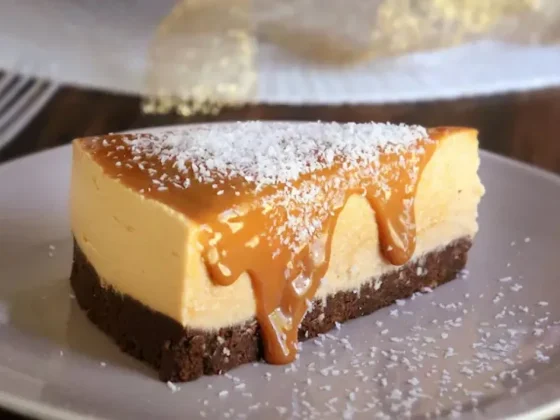 La receta en pocos pasos del cheesecake más argentino con dulce de leche