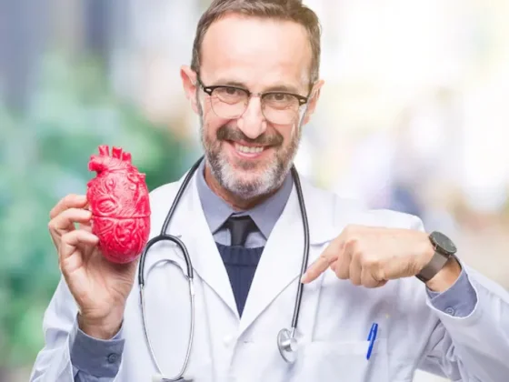 Ni 10.000 ni 1.000 pasos: cuánto hay que caminar por día para cuidar el corazón, según un cardiólogo