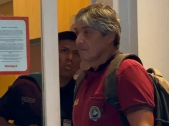 Policía salteño humilló a veterano de guerra con comentario sobre Malvinas