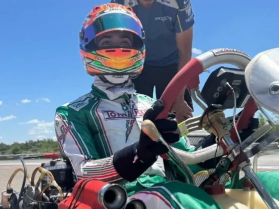Colapinto visitó una pista de karting, sorprendió a sus fanáticos y generó una revolución en las redes