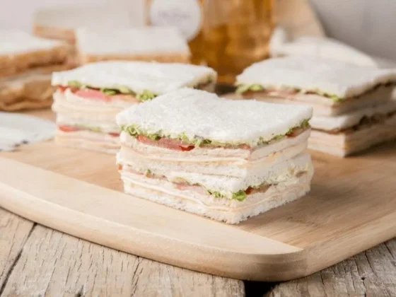 El secreto mejor guardado: los trucos para que los sándwiches de miga no pierdan la frescura