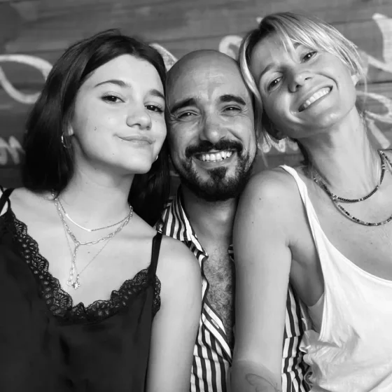 Abel Pintos festejó el cumpleaños de Mora con una inédita postal familiar