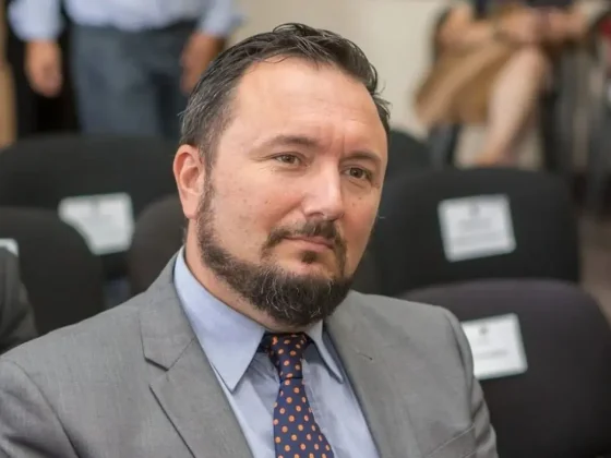Salta suma un espacio liberal liderado por Alberto Castillo, alineado con La Libertad Avanza