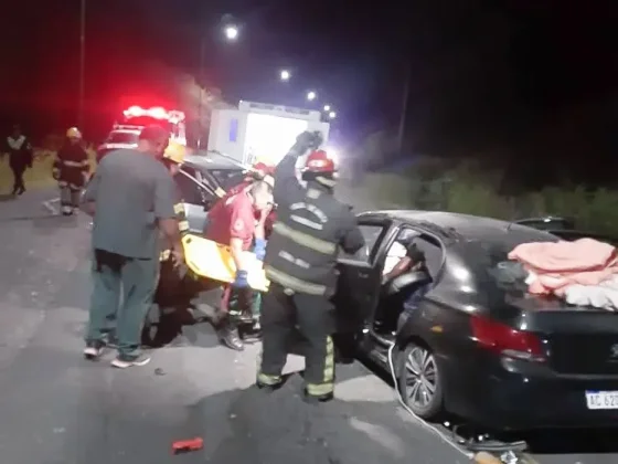 Brutal choque frontal en una ruta salteña