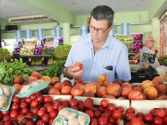 Salud emitió recomendaciones para el lavado de frutas y verduras
