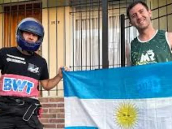 Corrió un conocido maratón vestido de Colapinto y recibió un mensaje del piloto que lo emocionó