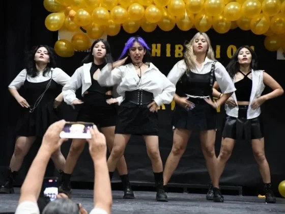 Alumnas de baile de los espacios municipales tuvieron su muestra de fin de año