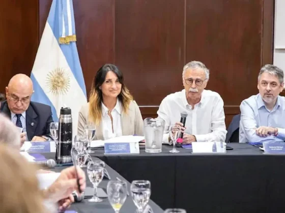 El Ministerio de Salud dio de baja 1400 contratos tras denunciar irregularidades