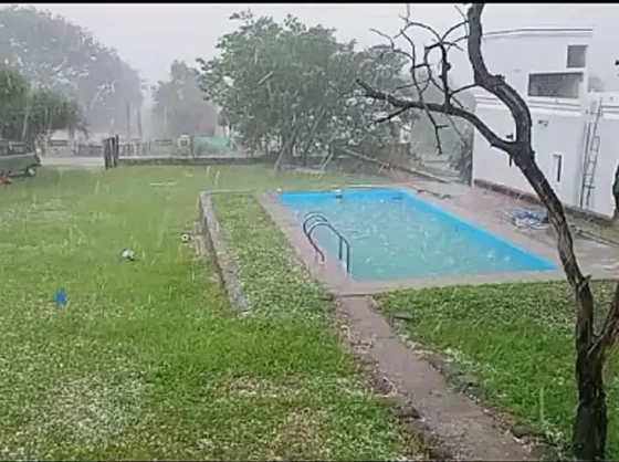 El granizo tomó por sorpresa a los habitantes de Vaqueros