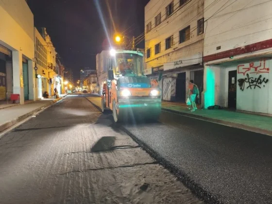 Se colocó el nuevo pavimento sobre 20 de Febrero