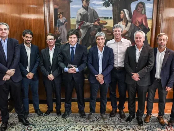 El Gobierno cerró 2024 con superávit financiero por primera vez en 14 años