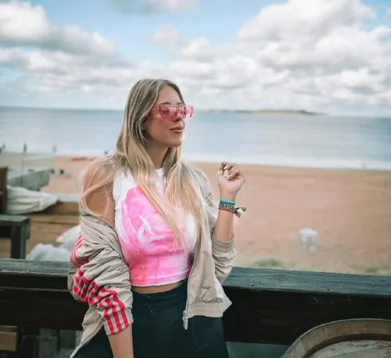 La microbikini tricolor con la que Nati Jota causó furor en Mar del Plata