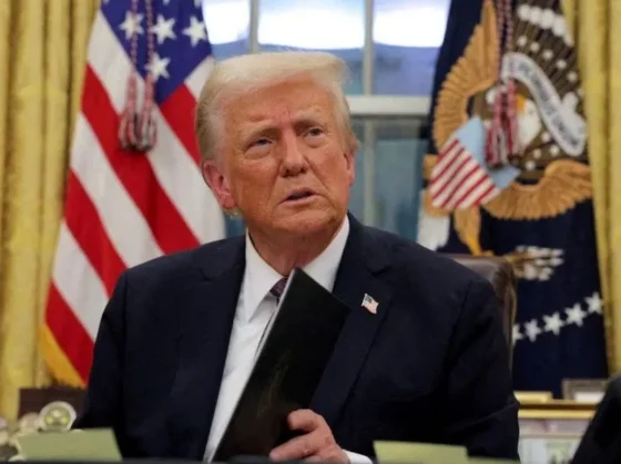 Trump cerró todos los programas de diversidad y pidió delatar a los rebeldes